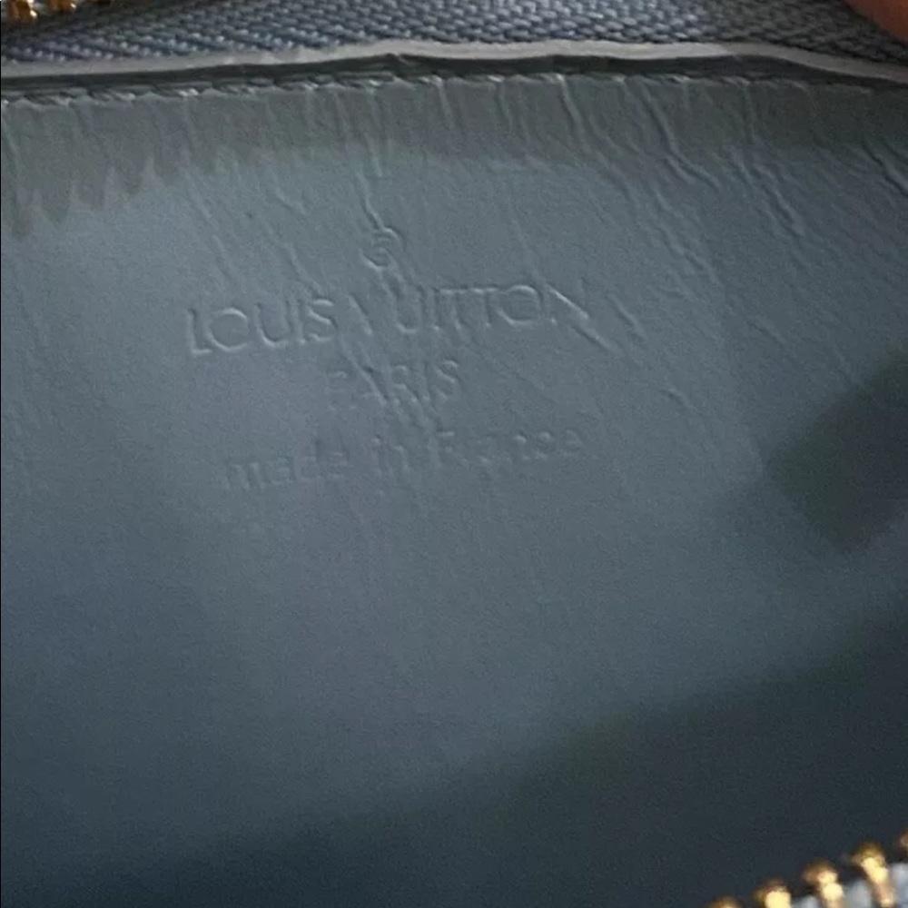 Louis Vuitton Lexington Pochette - Picture 6 of 7